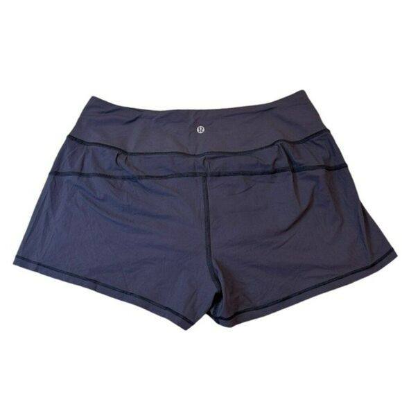 Lululemon Cinch and Stretch Shorts Size 8 Gray Lined 2.5" Inseam Rare - Picture 3 of 8